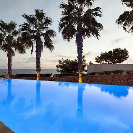 Gregory Villa *
