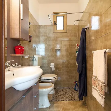 Gregory Villa *
