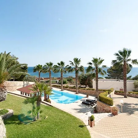 Gregory Villa *